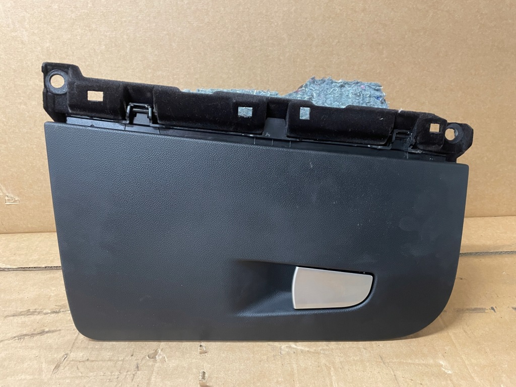 фото №1, Alfa romeo giulia бардачок пассажира w панель