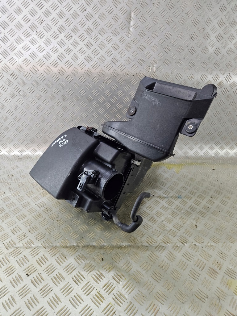 фото №1, Корпус фільтра повітря mazda 3 iii bm 2.2d