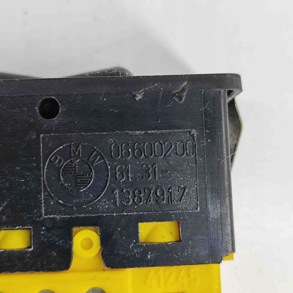 фото №7, Кнопка подогрев сидений bmw z3 roadster e36 1387917 29015991 2.8l