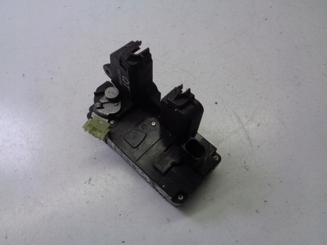 Купить Opel оригинальный номер 13210760