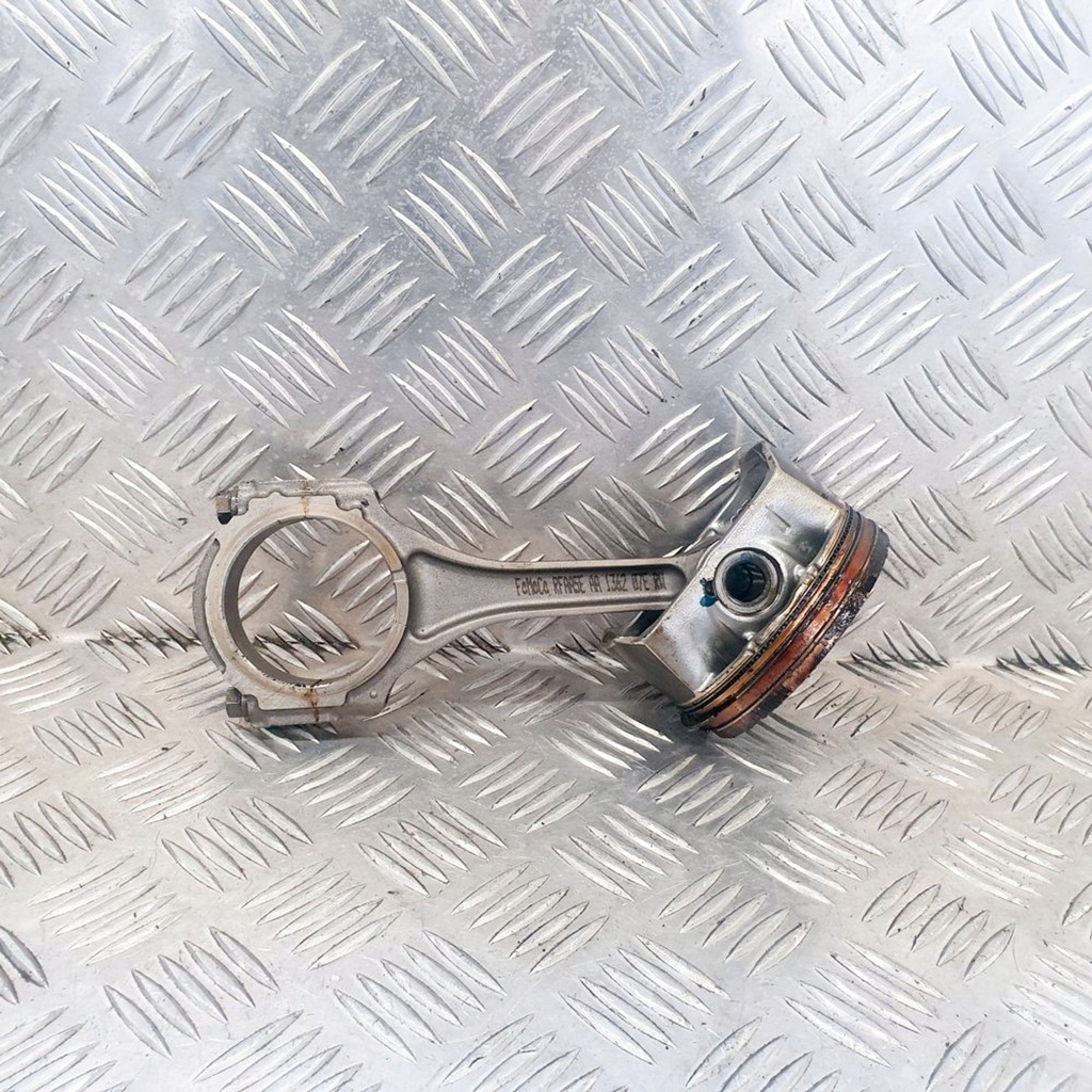 фото №1, Ford mustang v 2011 поршень