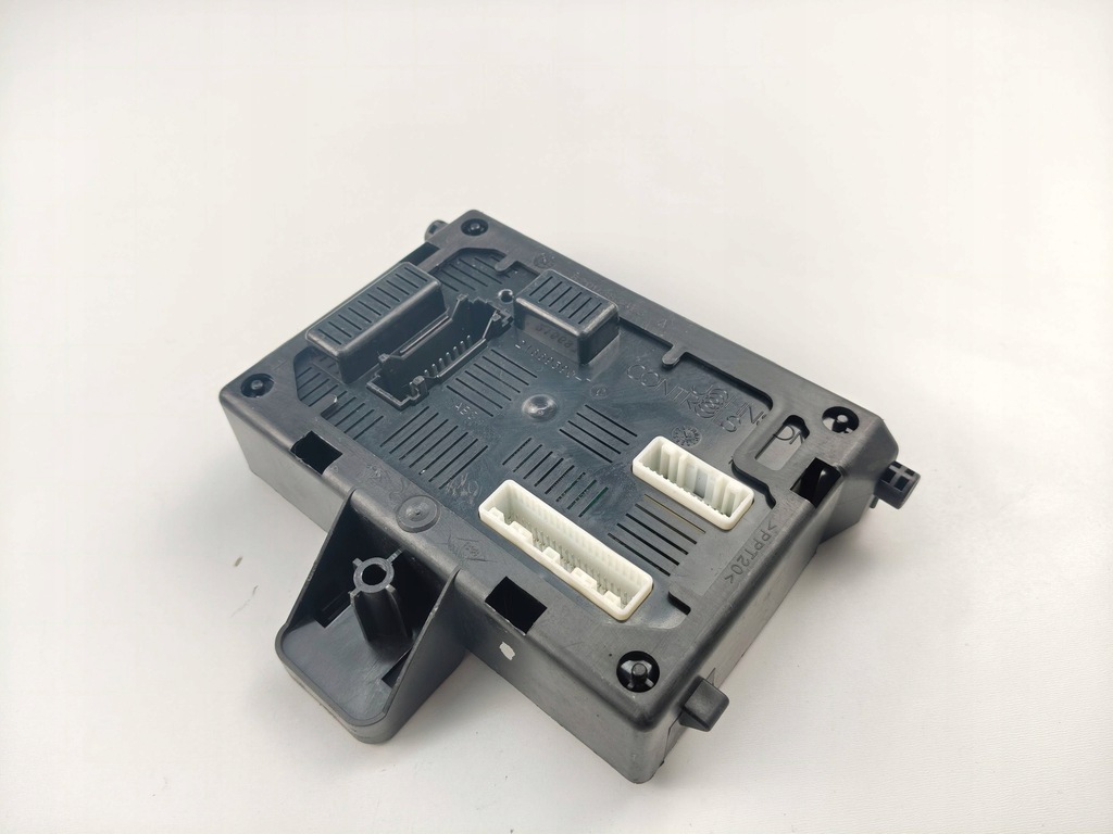 фото №1, Модуль uch renault clio iii 8200652286 28118126