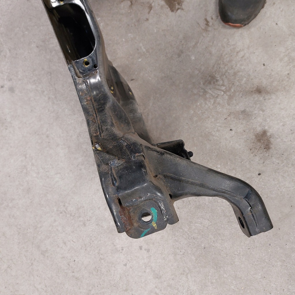 фото №8, Hyundai ix35 1,7 2013 підрамник підрамник підрамник перед 62401-2y630a з nowego автомобіля