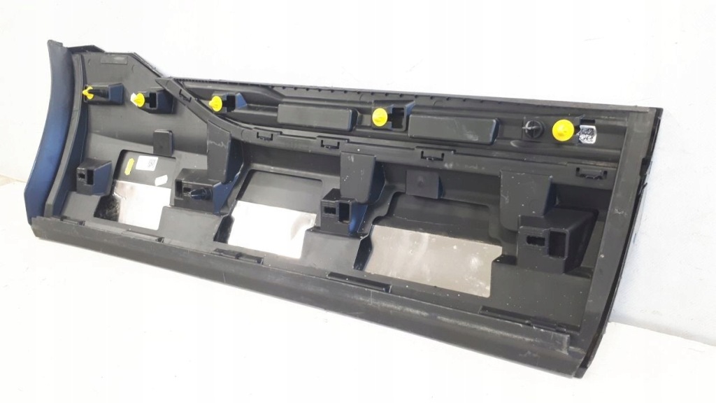 Audi e-tron 2019-2022 молдинг дверь левая перед с Разборки