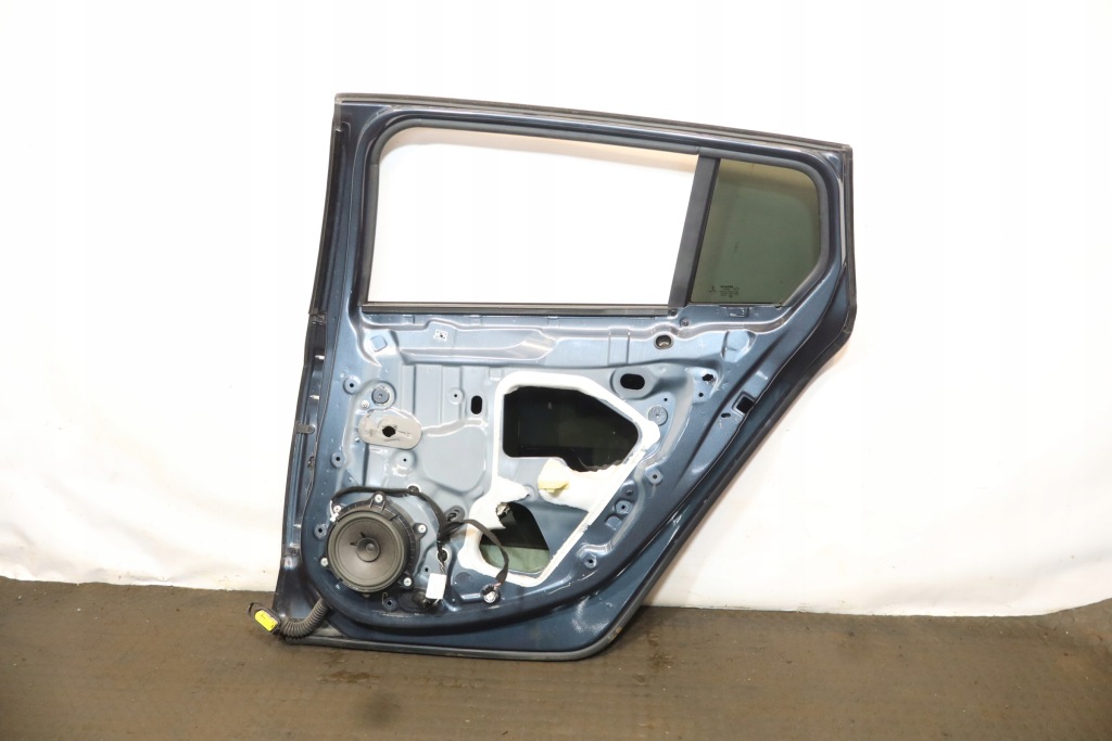 фото №2, Двері правий задня renault megane iv tekpn