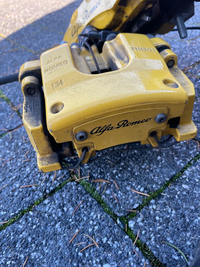 фото №5, Суппорты alfa romeo stelvio q4 20r.