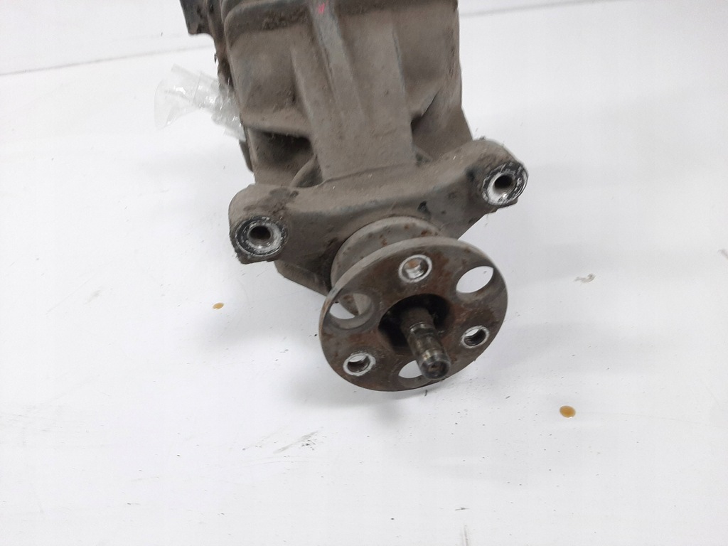 фото №10, Hyundai santa fe i 2.0crdi 02r 4x4 мост дифференциал задний