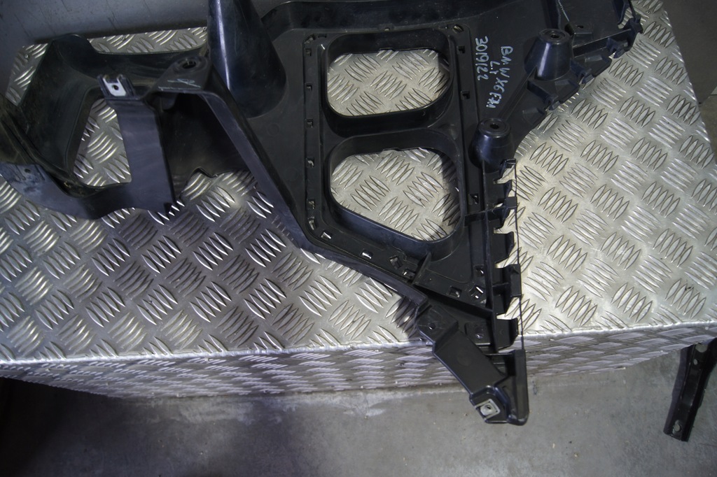 фото №8, Направляющая бампера левый задняя bmw x6 e71 7176245