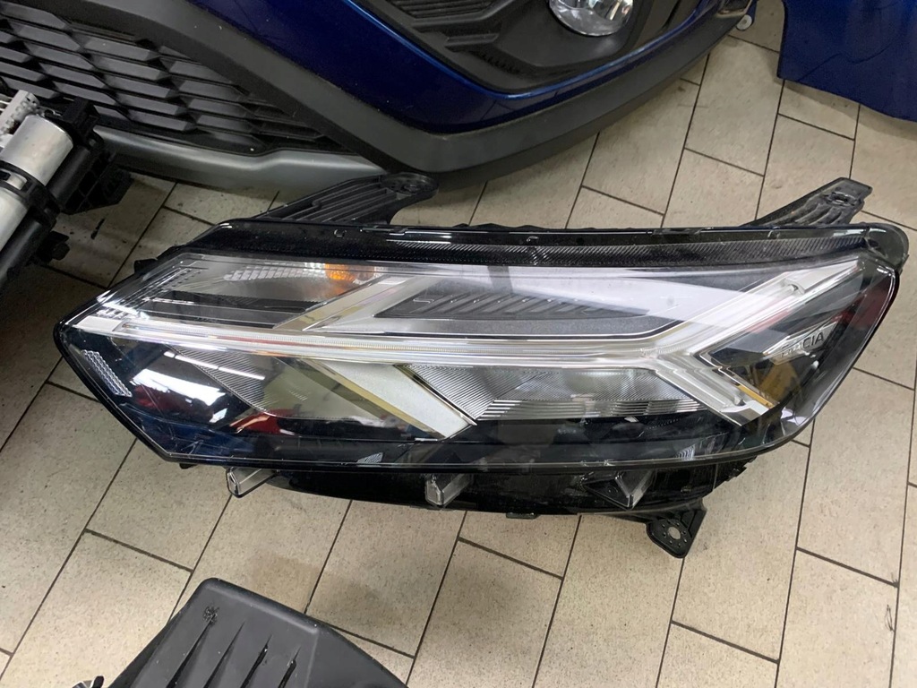 фото №6, Перед бампер лампи капот крила радіатор dacia sandero stepway iii