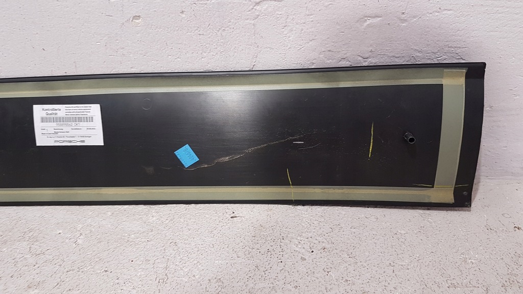 фото №10, Молдинг нижня двері правий перед porsche macan