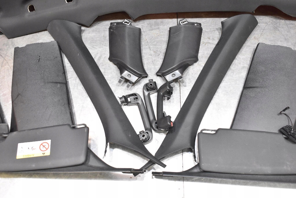 фото №4, Стеля czarna стійки ручки захист volvo s40 2 ii 5d hb lift 16-20