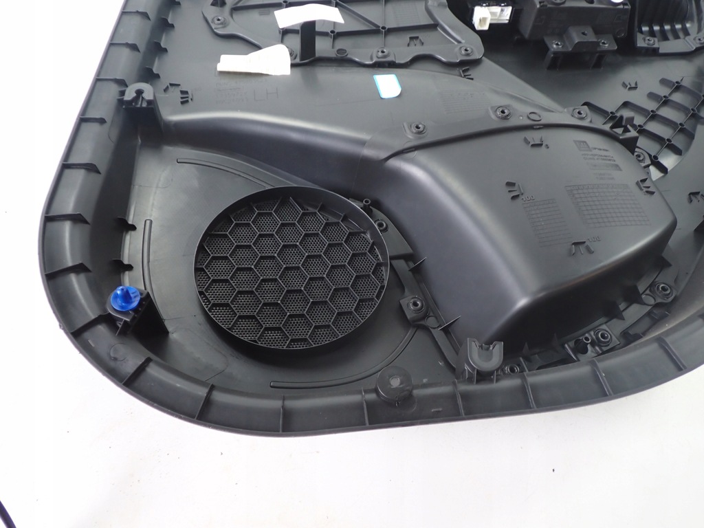 фото №10, Обшивка оббивка двері лівий задня crossland x