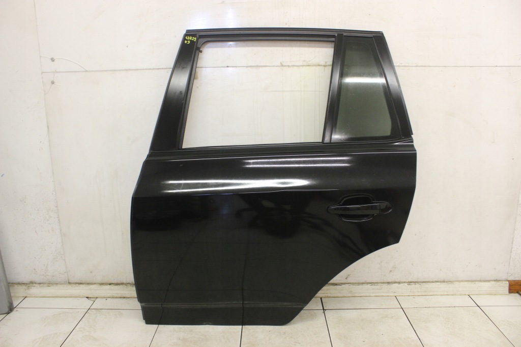 фото №1, Bmw x3 e83 03r- дверь левая задние левый задняя 475