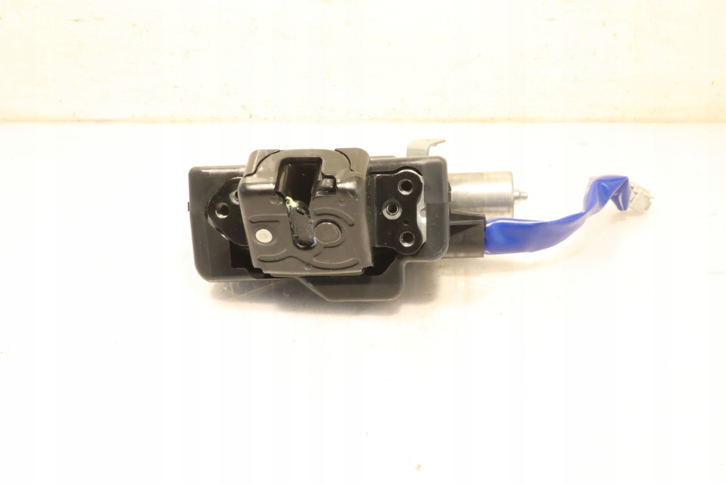 фото №2, Замок кришки багажника lexus nx ii