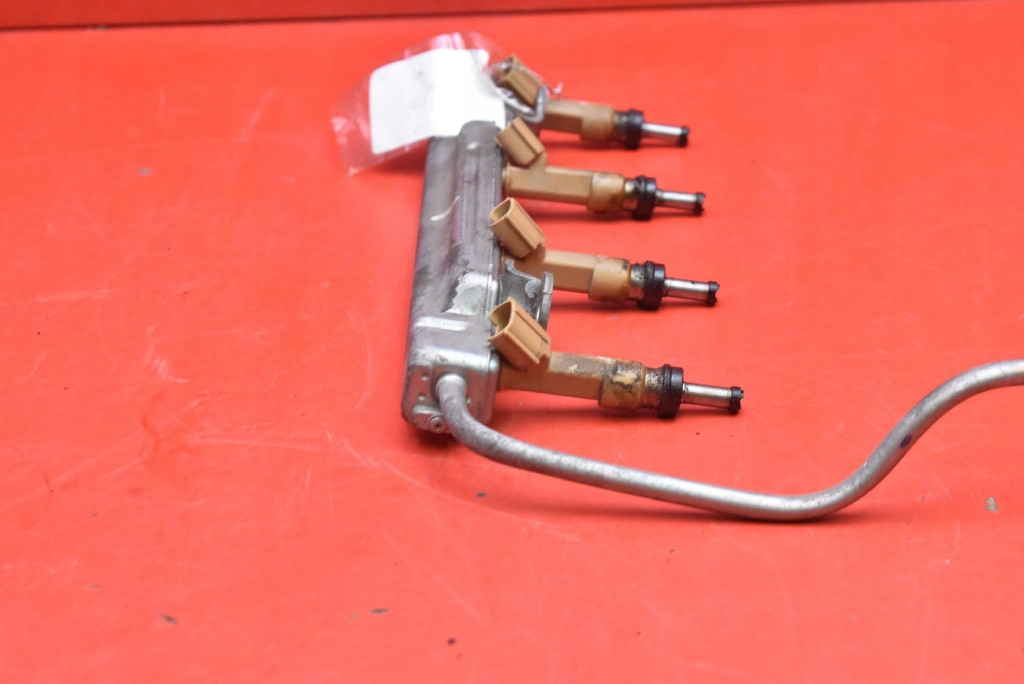 фото №6, Молдинг упорскування форсунки toyota verso 1 i 1.8 16v 150 km 09-13