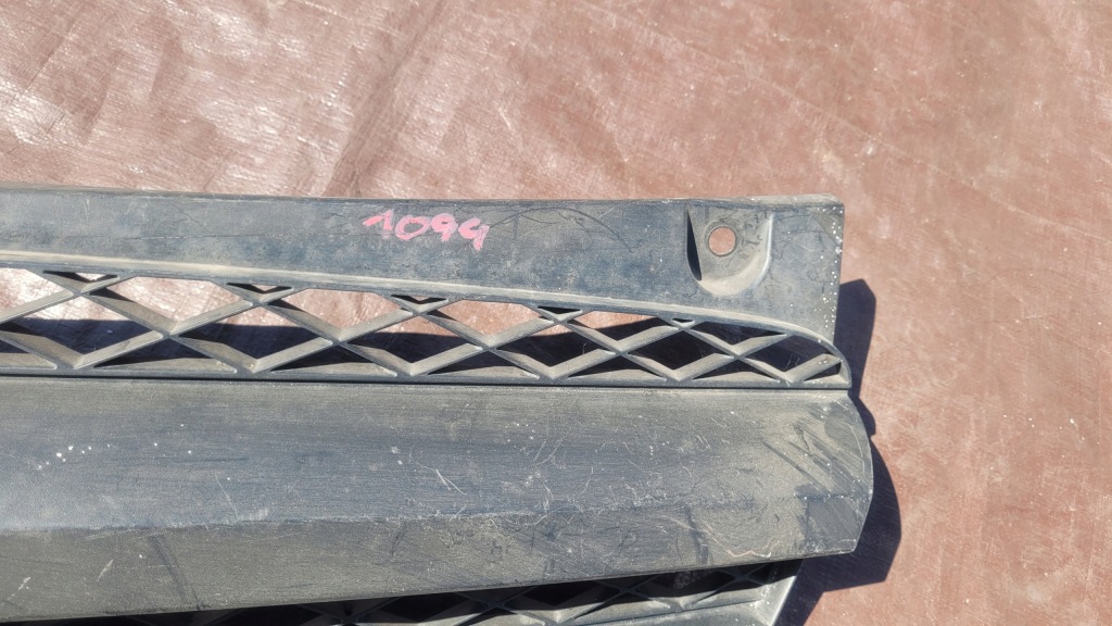 фото №7, Решётка радиатора решётка радиатора mercedes vito w639 a6398800785 // 1099