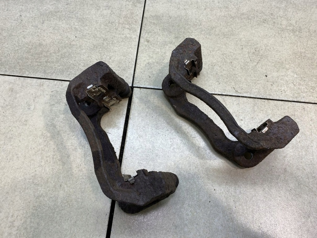 фото №6, Скоба суппорт задняя dodge journey i 2.0 crd