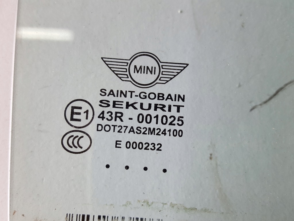 фото №2, Mini clubman r55 07-11r стекло дверь правая перед