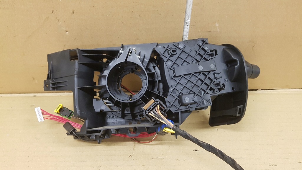 фото №3, Переключатель комбинированный renault clio 3 8200245438