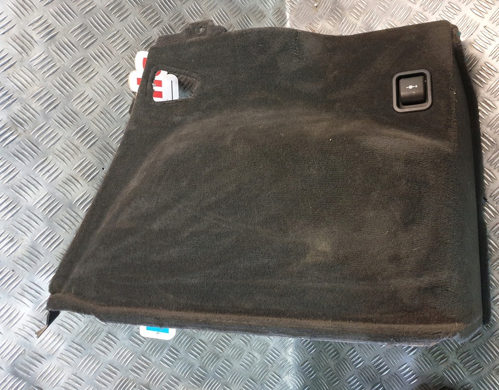 фото №1, Обшивка багажника bmw e83 x3 lift 7049040