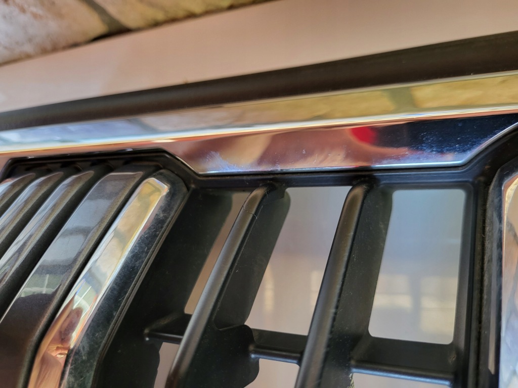 фото №6, Решётка радиатора решётка радиатора бампера toyota land cruiser 150 lift 53111-60c10