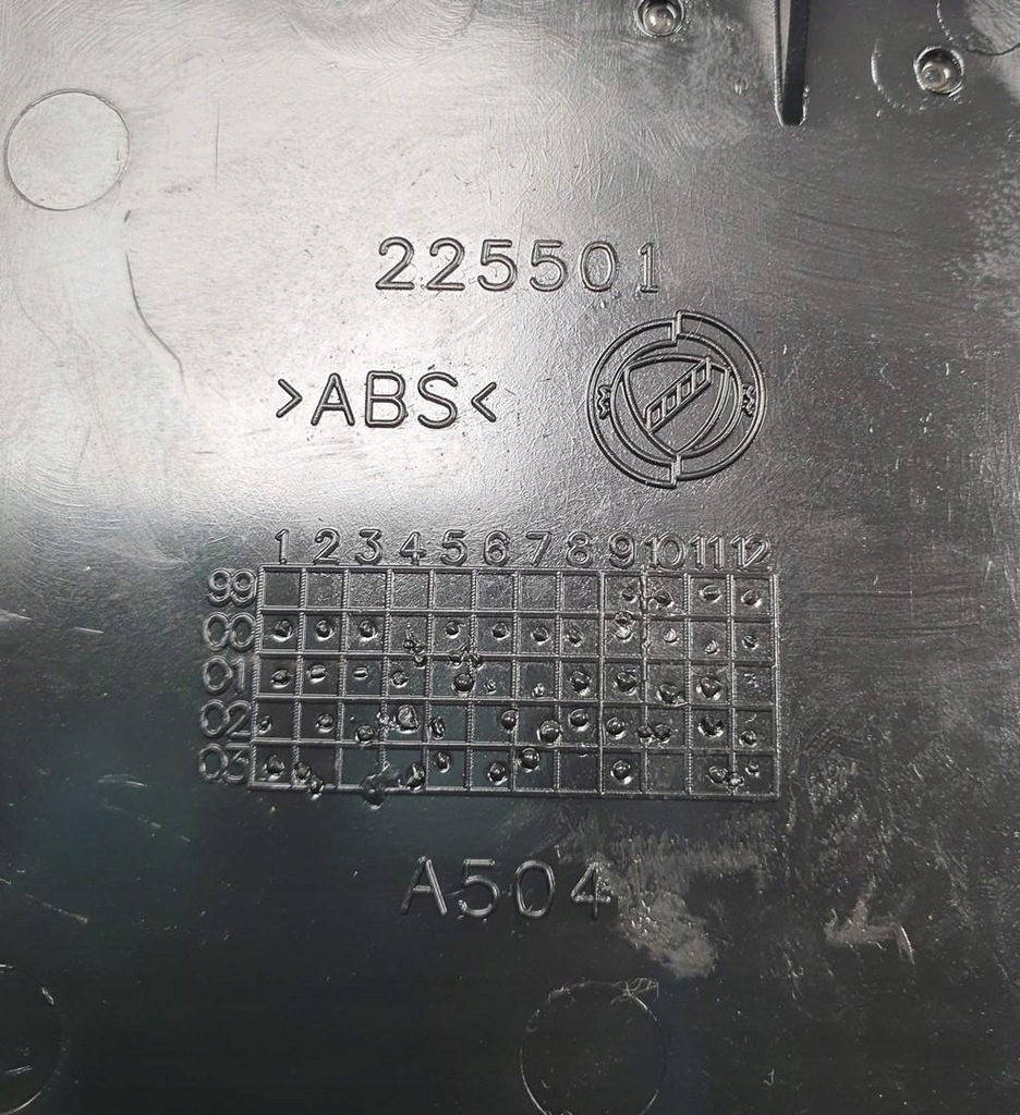 фото №6, Решётка обдув середина alfa romeo gt 225501