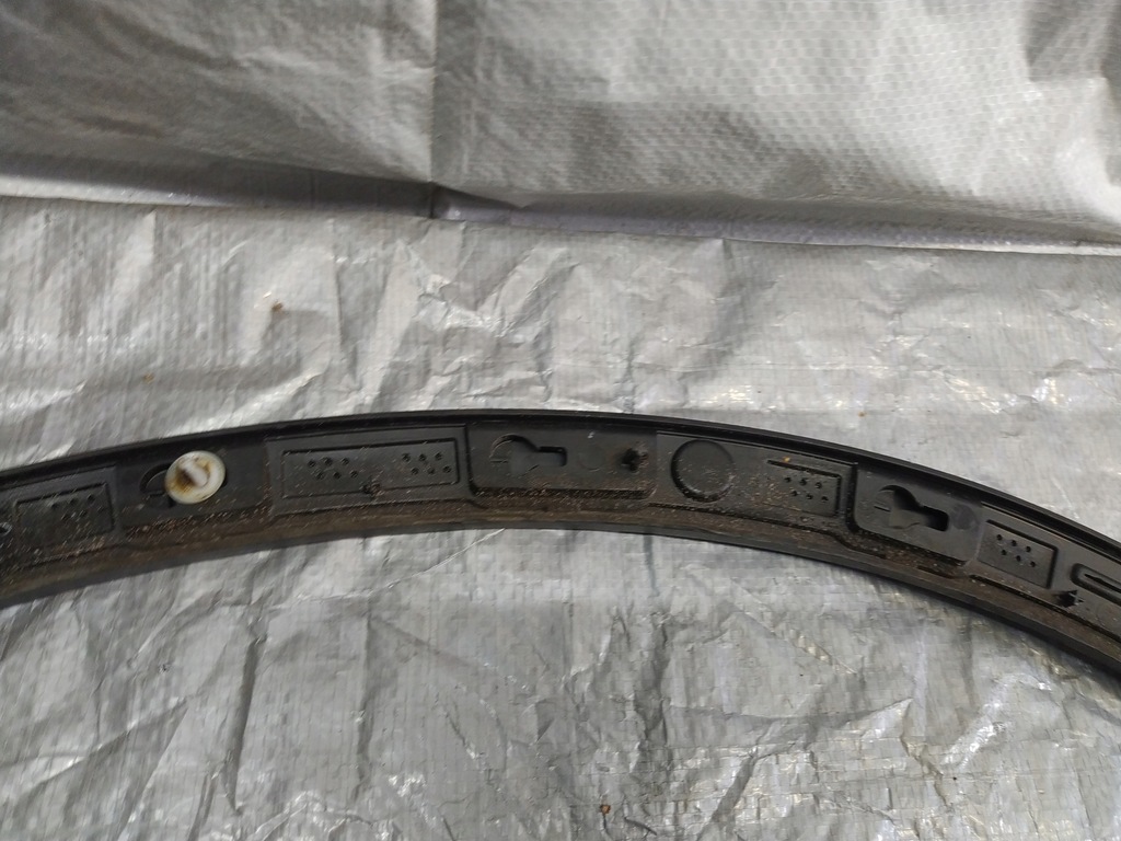 фото №11, Volvo xc40 молдинг крыло правый перед 31448345