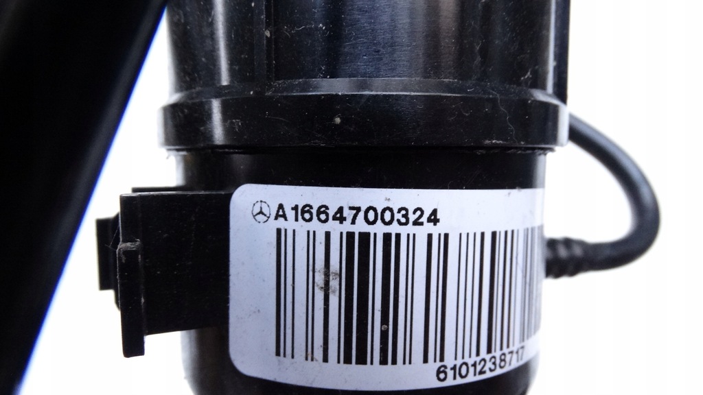 фото №7, Mercedes ml w166 труба заливной adblue a1664701720 nowa