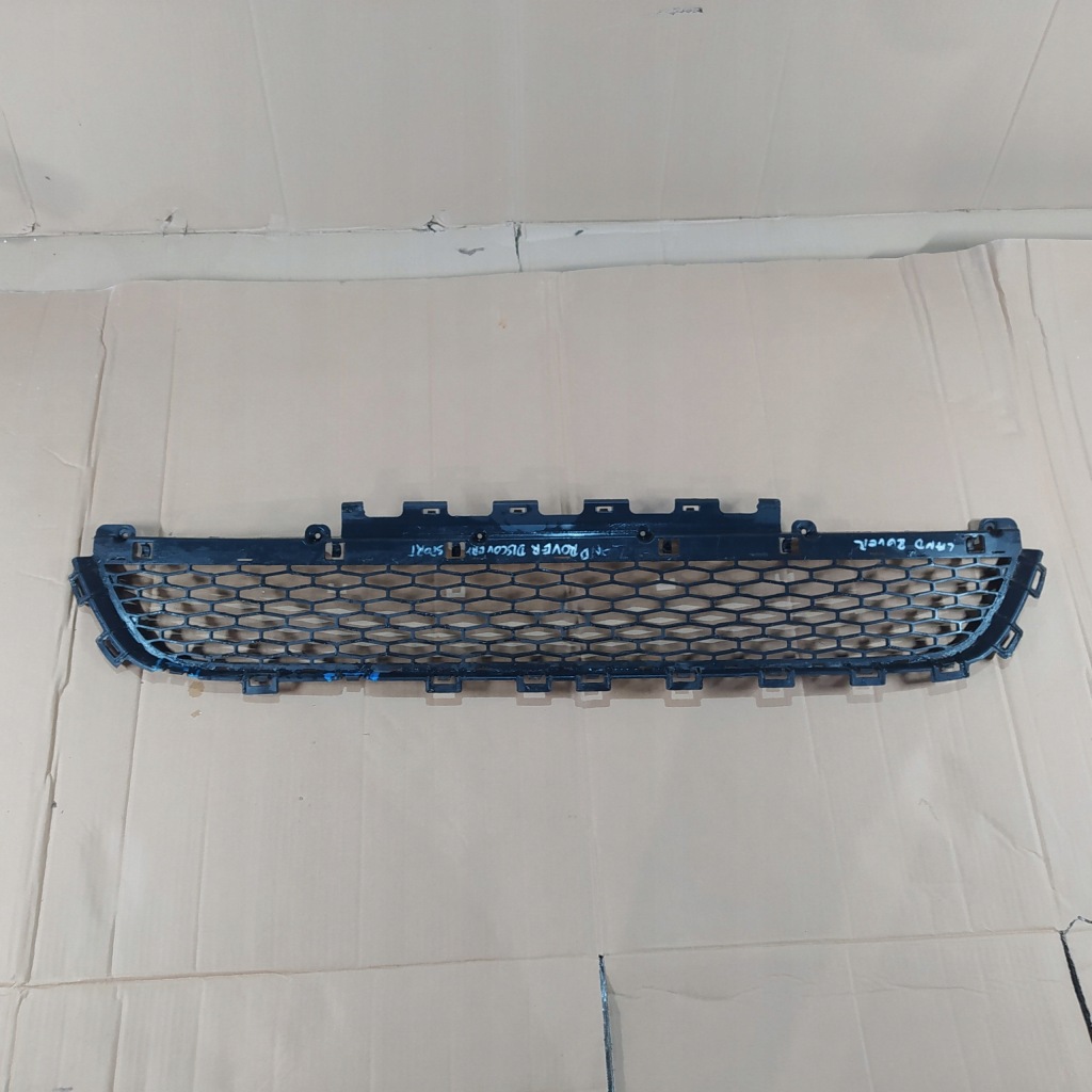 фото №1, Discovery sport l550 15- решётка средняя бампера