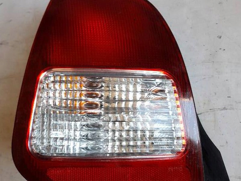 фото №5, Лампа левая задняя 97-03r mitsubishi colt v