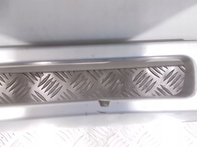 фото №8, Накладка спойлер skoda octavia iii scout 5e0807733 оригинал