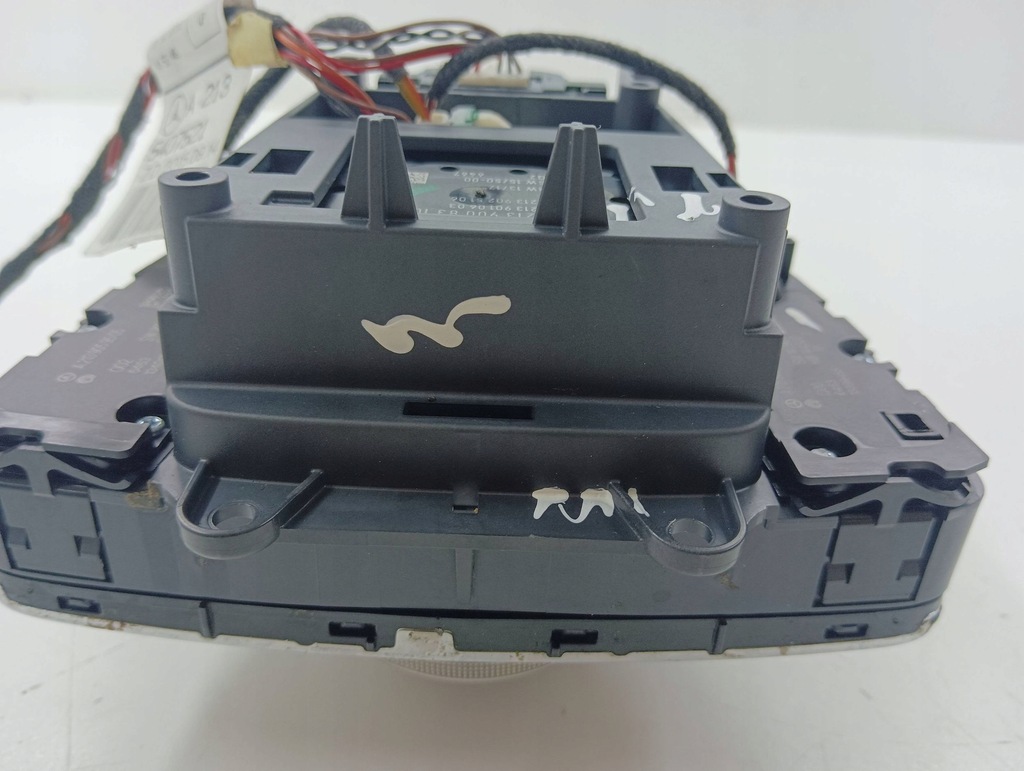 фото №11, Mercedes-benz e w213 2017 панели управление, переключатели