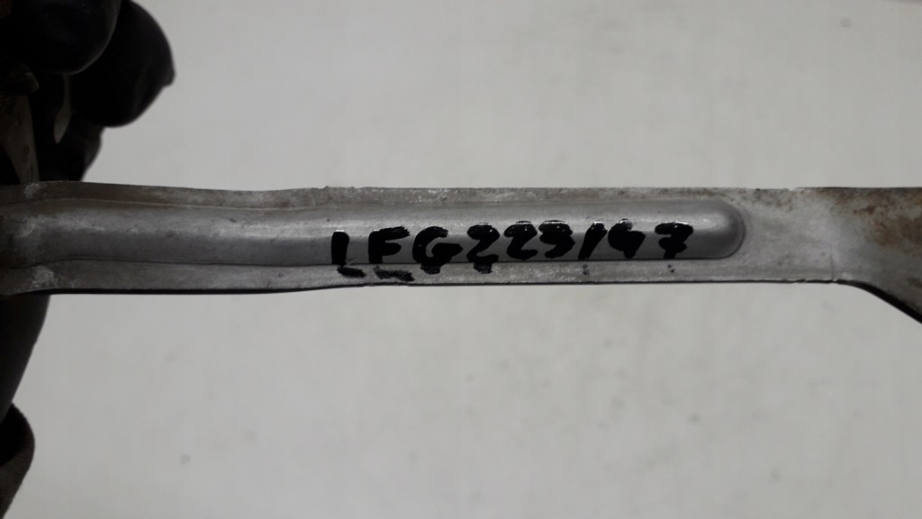 фото №8, Citroen c4 grand picasso замок засувка капот