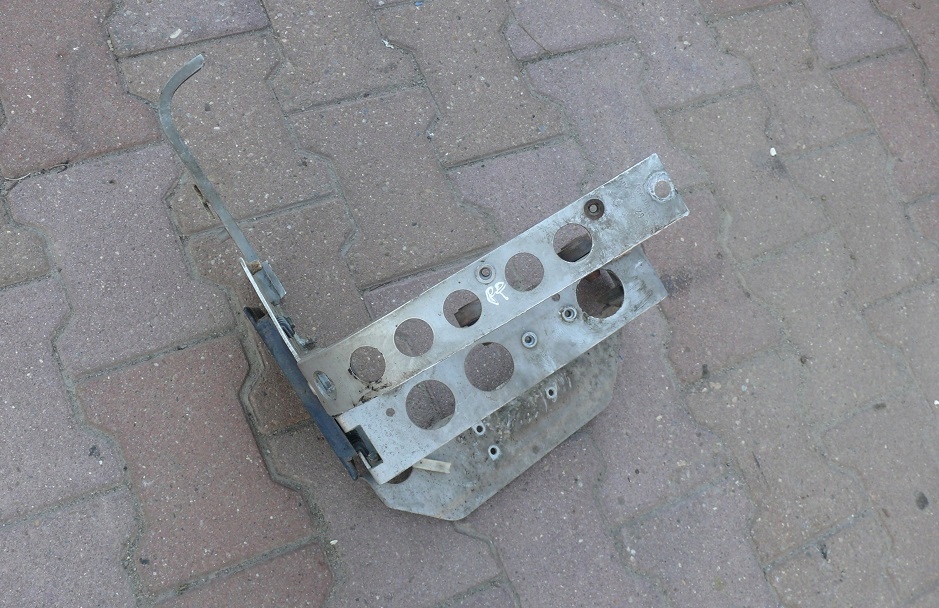 фото №1, Pas передній панель фари правий audi a8 d2 lift 99-02