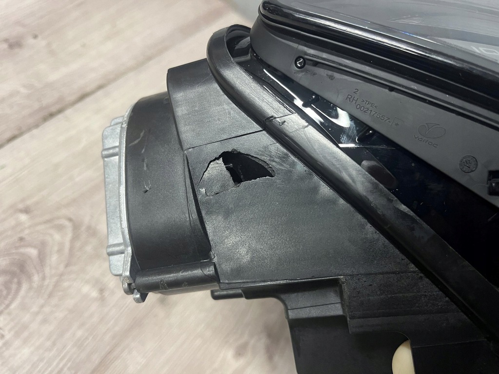 фото №8, Vw id4 id.4 лампа правый перед 11b941036h