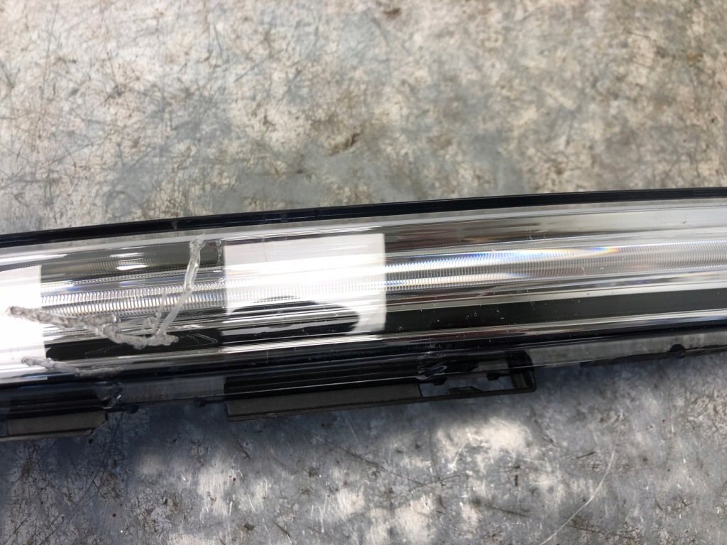 Фара поворотник led drl правый porsche cayenne 7p5941182j в Украине