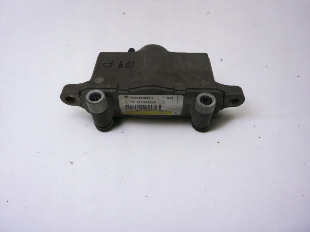 фото №1, Mercedes-benz привід капот лівий a2048870110