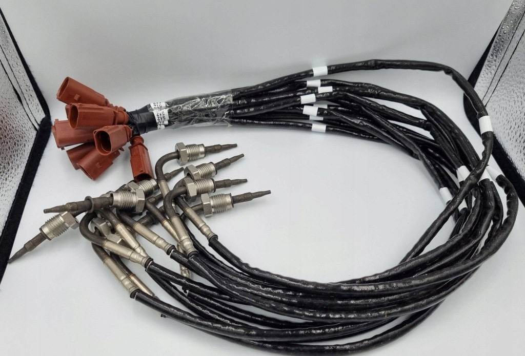 фото №1, Volkswagen 04l906088cf датчик температуры выхлопных газов