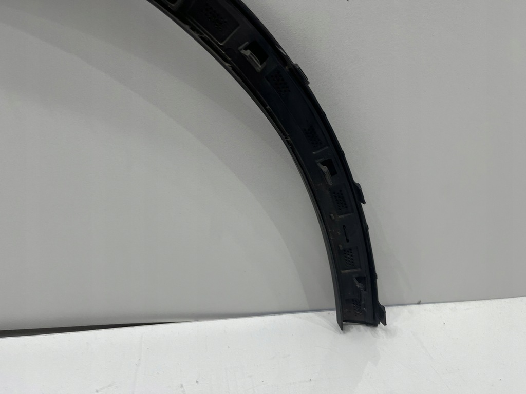 фото №10, Polestar 2 ii молдинг крыла задняя задняя правая 32216391 ładna!