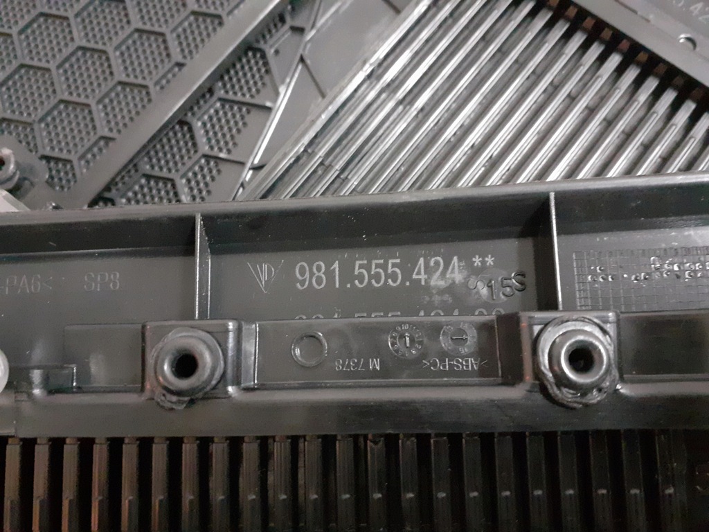 фото №5, Porsche 718 cayman 982 бардачок жалюзи туннель