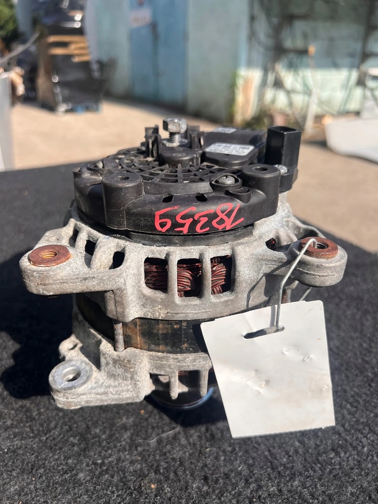 фото №1, Vw golf vii генератор 04c903023l