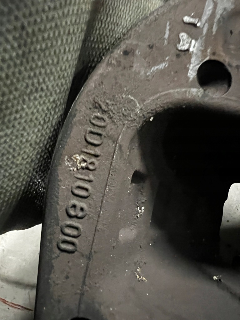 фото №10, Супорт гальмівний перед передній правий mercedes c-klasa w206 2wd rwd