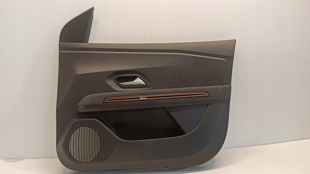 фото №1, Dacia sandero stepway iii обшивка дверь правый перед