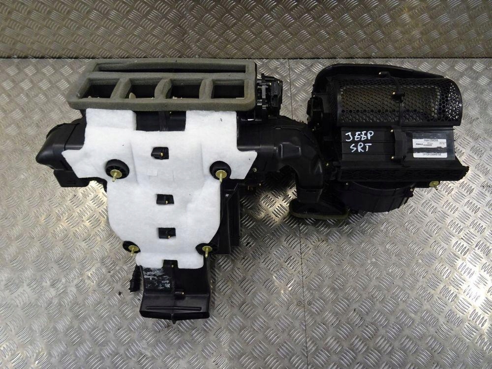 фото №1, Jeep grand cherokee wk2 отопитель p68412082ab