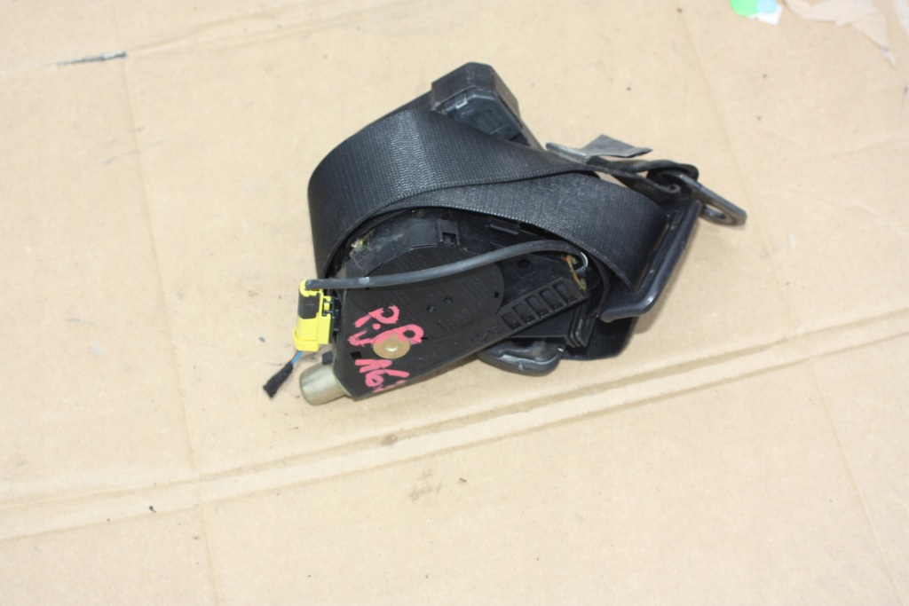 Купити Pas правий перед ml w163 lift