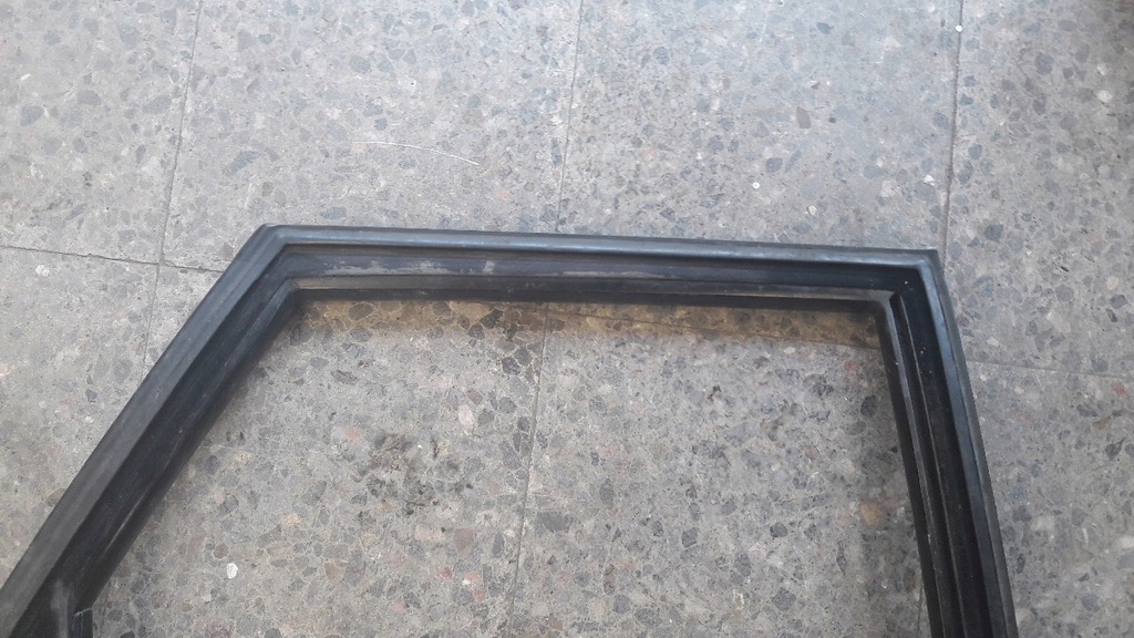 фото №8, Рамка двері правий задня audi 80 b4 kombi