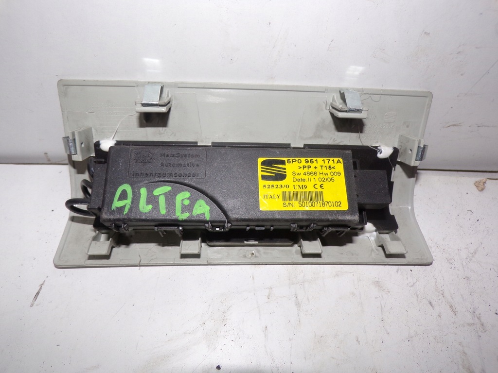 фото №1, Датчик сигнализация seat altea 5p0951171a