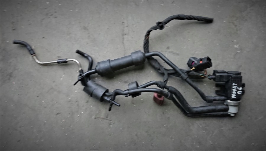 фото №1, Клапан вакуумa volkswagen 1j0906627b