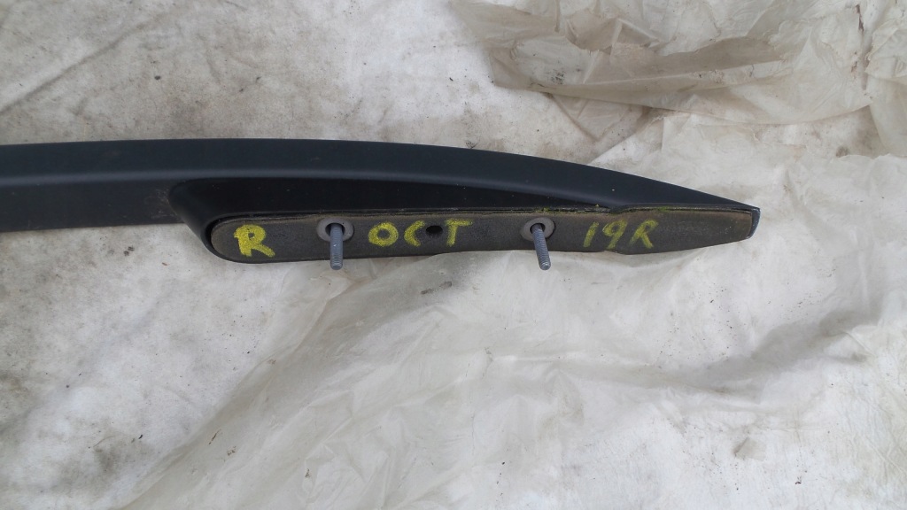 Рейлинг dchowy skoda octavia 3 2018 левое  правый  5e9860034 5e9860033 Киев