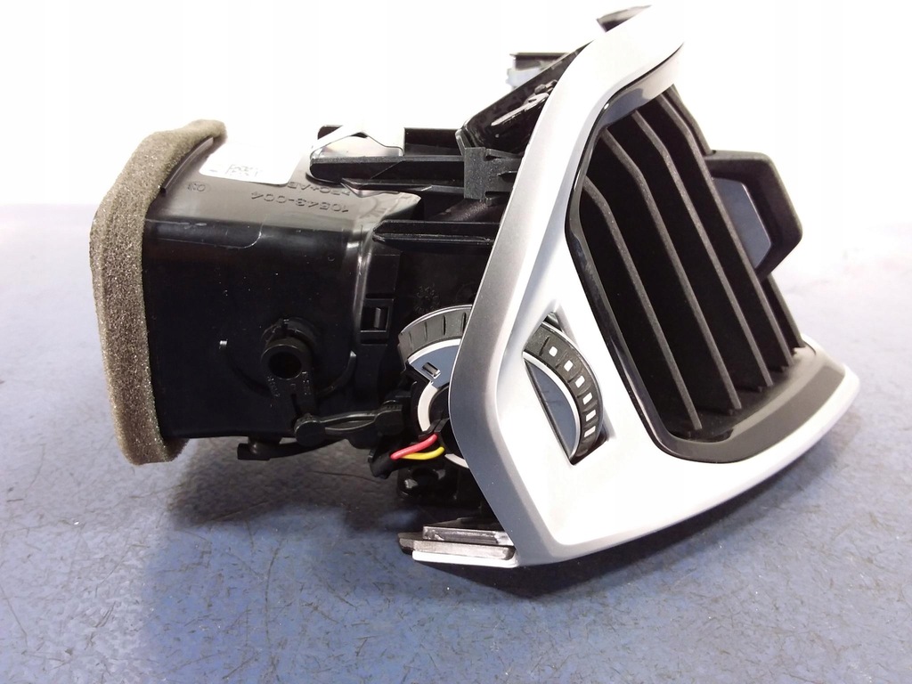 фото №5, Bmw 8 g14 g15 решітка обдув консолі ліва 6805805